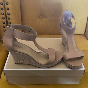 Michael Kors  Espadrille